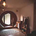 Casa Florestal - The Hobbit House * Fatela