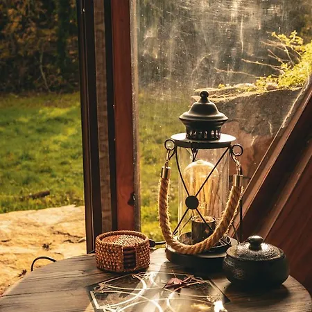 Casa Florestal - The Hobbit House Chata Fatela